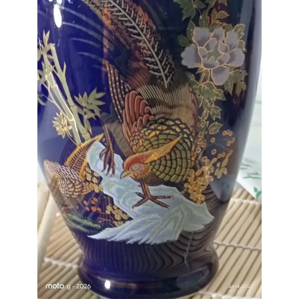 Vintage Cobalt Blue Peacock Flower Vase Gold Trim Japanese Chinoiserie 8